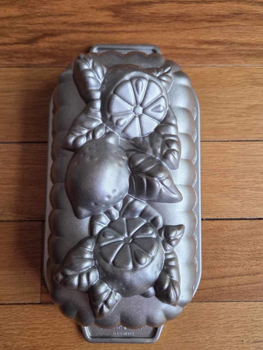 Nordic Ware Lemom Pound Cake Pan